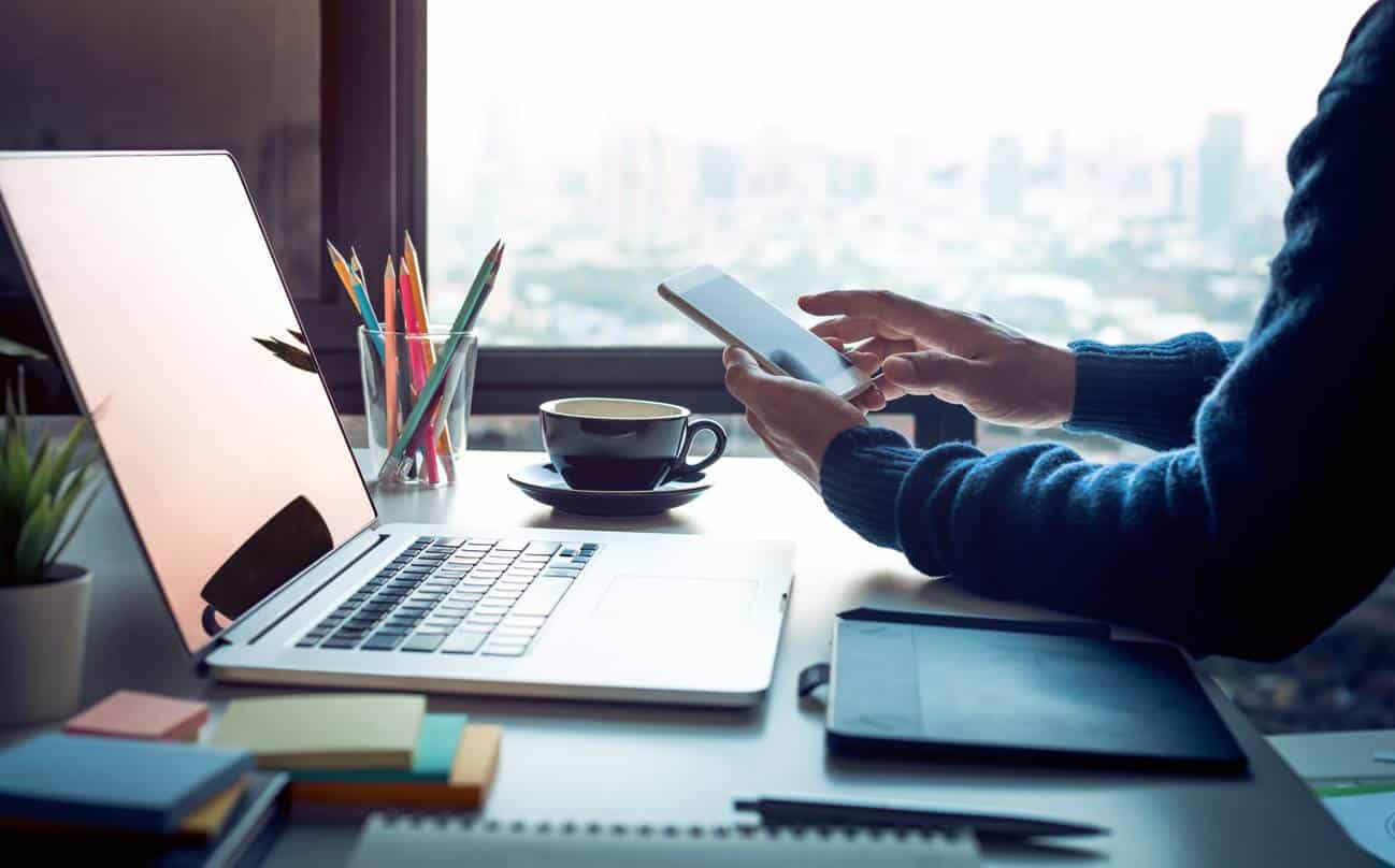Domain name transfer or redirection? 5 Domain name transfer or redirection?